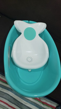 Brand new baby tub