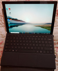 Surface Pro 5 with 4G sim tray, embedded eSIM, keyboad and pen
