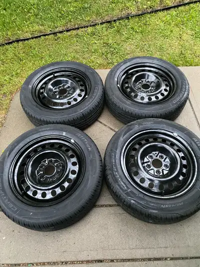 Selling a set of 4 wheels and tires. All balanced and ready to mount! They are brand new and never b...