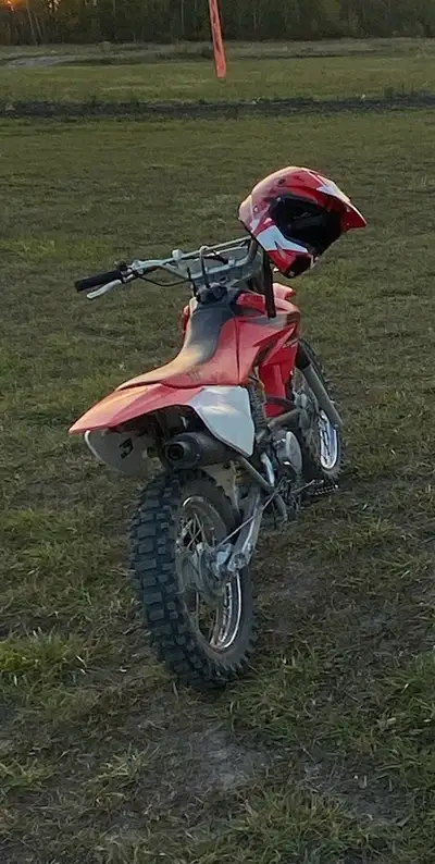 2007 Honda CRF 80 in good condition. Been a great bike for us, the boys have outgrown. Solid and fun...
