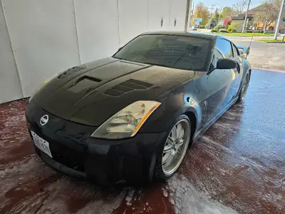 2005 Nissan 350Z Rust free 6 speed Imported from the usa in 2006 been garage kept over winters. Low...