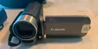 Canon FS30 Camcorder and Carrying Case