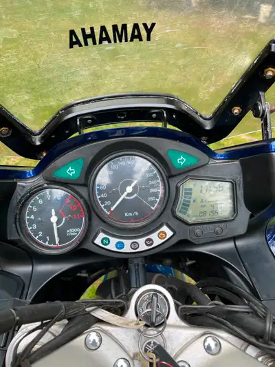 Heated Hand Grips, Trunk (no Saddlebags) new Michelin Tires. Owner purchased another bike. Needs for...