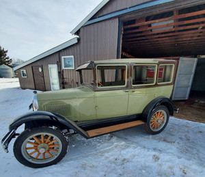 1928 Willys Whippet Model 96 sedan