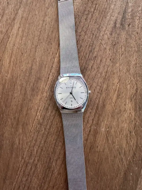 Ladies Designer Watches in Jewellery & Watches in Bedford - Image 9