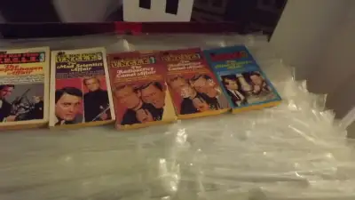 8 VINTAGE SPY PAPERBAX NOVELS BUNDL:1 SAINT+ 7 MAN FROM UNCLE, View more