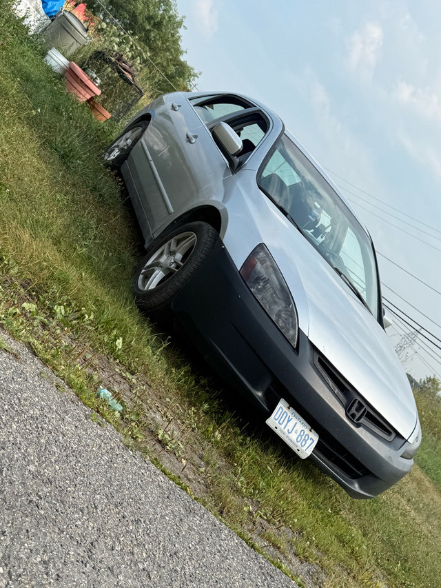 2005 honda acccord LX in Cars & Trucks in Ottawa - Image 2