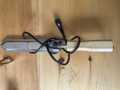 Beekeeping uncapping knife, roller punch and refractometer, View more