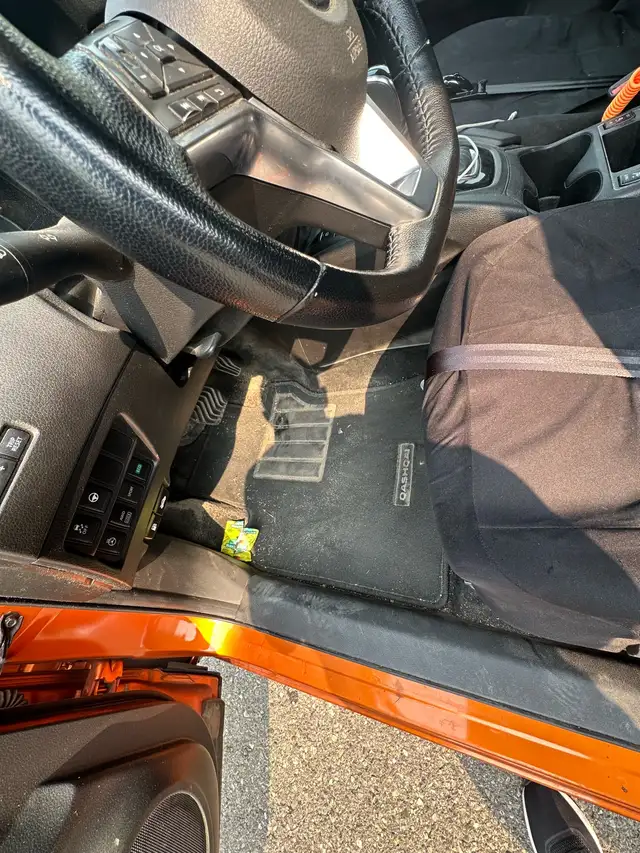 Mobile Car Detailing Calgary – Interior & Exterior