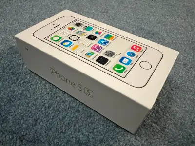 iPhone 5S 64gb Gold, View more
