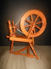 mini spinning wheel