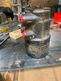 Case IH 9380/9370 hydraulic steering pump, used