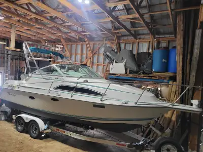 Meticulously cared for one owner boat stored inside all of its life. Updated interior fabrics. Doubl...
