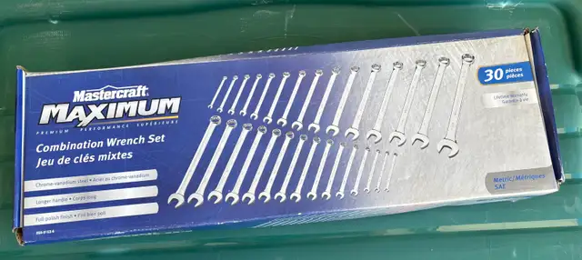 New Mastercraft Maximum Combination Wrench Set