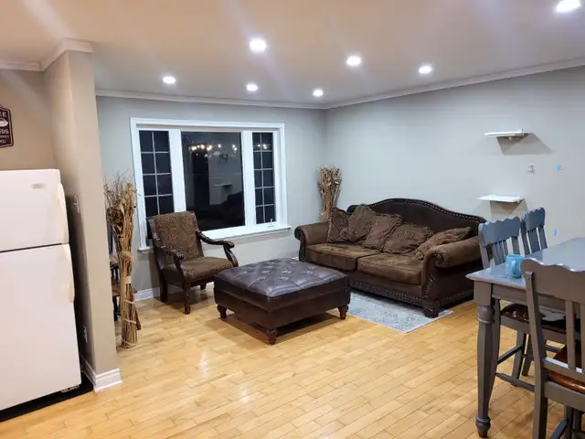 Bright & Spacious 3-Bedroom Family Home — Clayton Park, Halifax