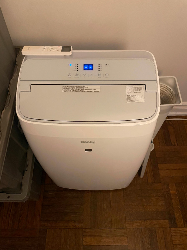 Danby 14,000 BTU Portable AC (Air conditioner) Used - 2 Summers in Heaters, Humidifiers & Dehumidifiers in City of Toronto - Image 3