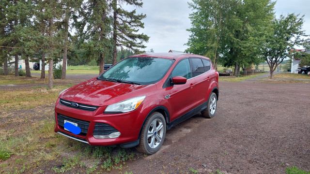 Ford Escape 2014 1.6 Eco Boost FWD in Cars & Trucks in Smithers