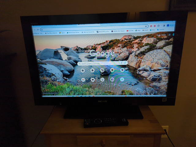 32 Inch Sony Bravia LCD Television  in TVs in Kingston - Image 4