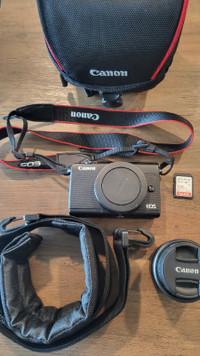 Canon M100 Mirrorless Camera - Like New! - asking $300