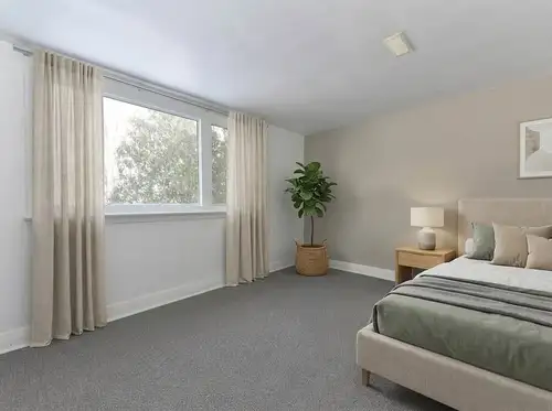 Various Rooms for Rent — Student Houses Near Fanshawe College, London ON (incl rooms on Fleming DR!)...