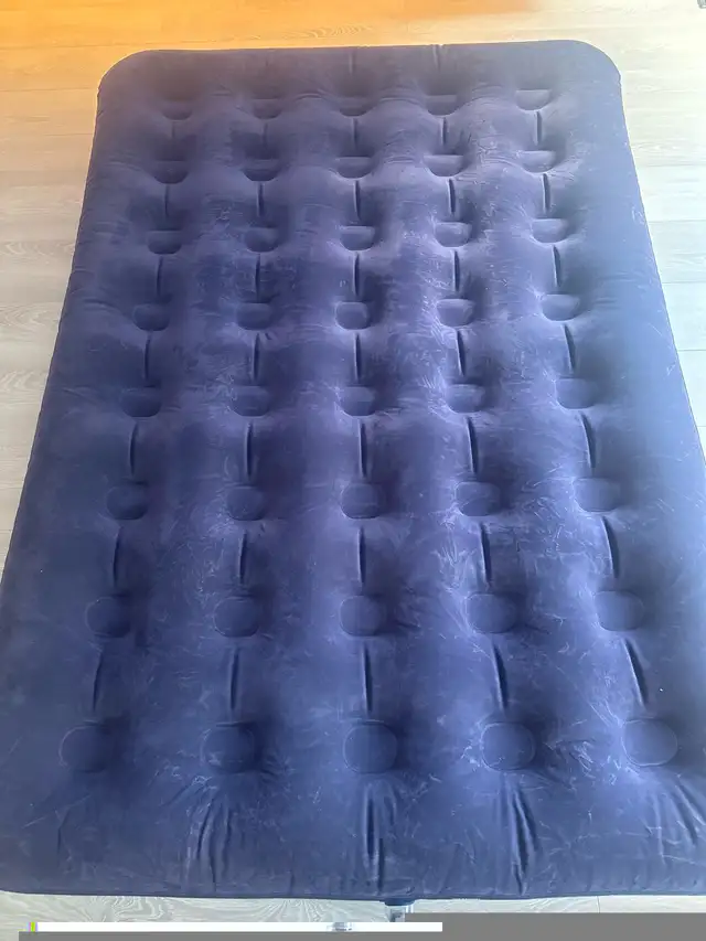 Coleman 8 person Camping Tent in Fishing, Camping & Outdoors in Markham / York Region - Image 6