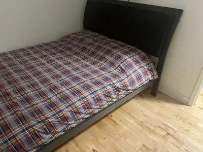 Tête de lit avec sa basse Queen, View more