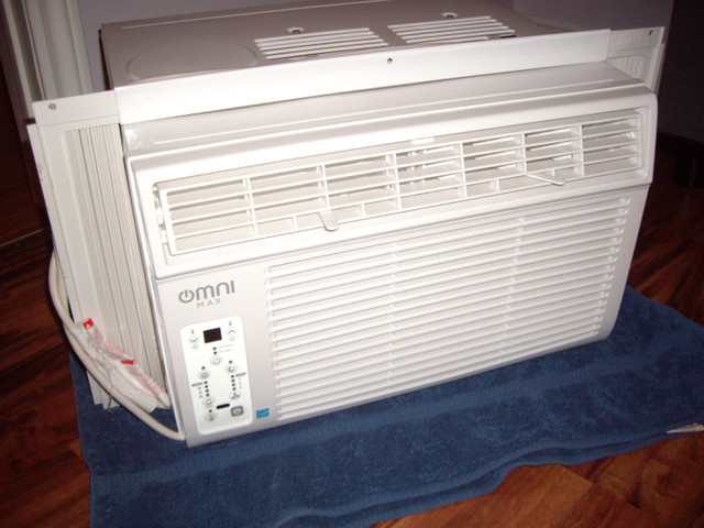Air conditioner OMNI in Heaters, Humidifiers & Dehumidifiers in Sudbury