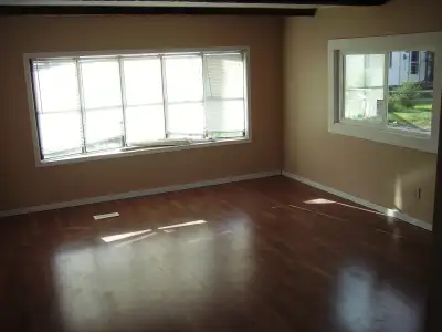 Nicely renovated 2 bedroom mobile home with an extra livingroom/family room addition. Located 18 min...