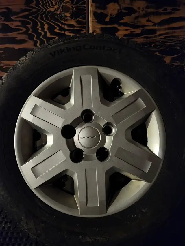 225/65R16 snow tires on rims in Tires & Rims in Mississauga / Peel Region - Image 2