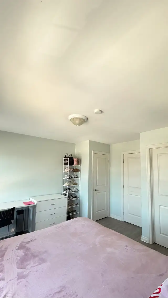 Private room + bath in Room Rentals & Roommates in Oshawa / Durham Region - Image 7