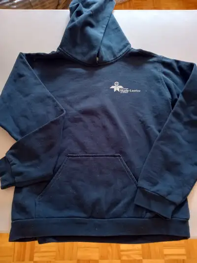 UNIFORME ACADEMIE MARIE-LAURIER, View more