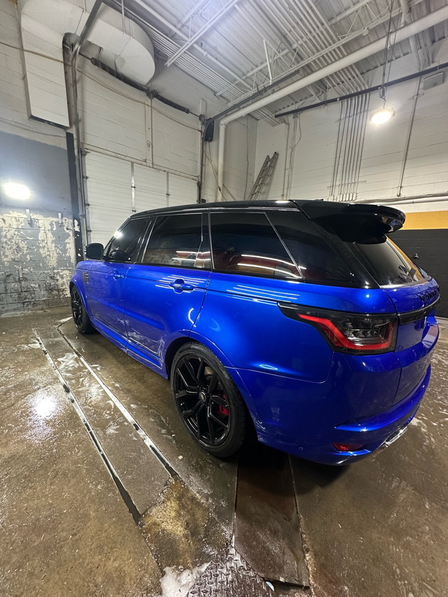 2019 Range rover SVR CARBON FIBRE- BLUE ON RED - low KM!  in Cars & Trucks in Mississauga / Peel Region - Image 2