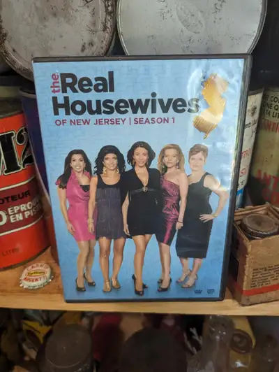 THE REAL HOUSEWIVES OF NEW JERSEY SEASON 1 3-DISC SET DVD MOVIE, View more