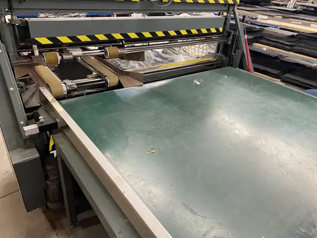 Filling Machine for Mattress / Cushion covers  in Bedding in Markham / York Region - Image 5