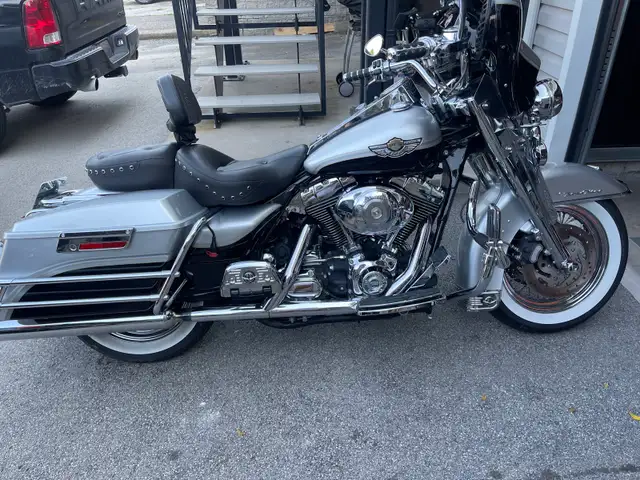 2003 Roadking anniversary in Touring in St. Catharines - Image 3