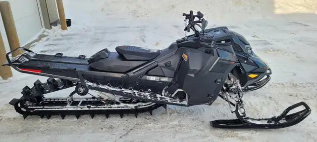 2023 Skidoo Summit Expert Turbo 165 in Snowmobiles in Fort St. John - Image 2
