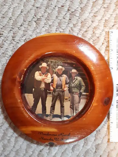 *Great item from the late 70's or very early 80's (I am thinking 70's) *From my late father's collec...