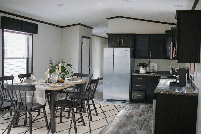 Brand new modular mobile homes to Kenora, ON at a great value! Houses