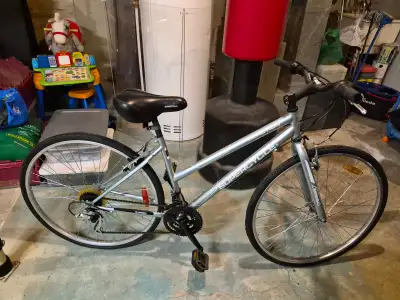 Supercycle Reaction women's 18 speed hybrid bike , View more