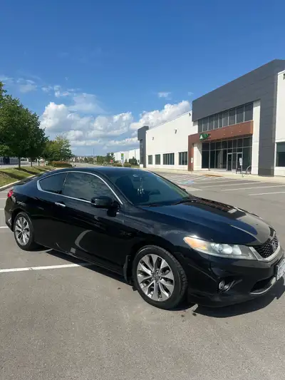2014 Honda Accord EX Coupe – 230,000 km – Priced to Sell Selling my 2014 Honda Accord EX Coupe. The...