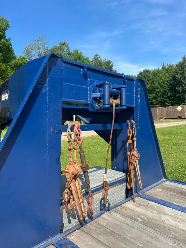 For Sale in Heavy Equipment in Petawawa - Image 3