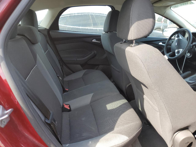 2014 FORD FOCUS SE - For sale in Cars & Trucks in City of Toronto - Image 3