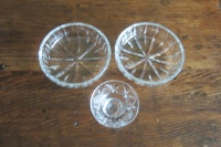 2 Edinburgh Crystal Wine Bottle Coasters and Salt Cellar/Sauce