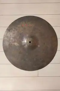 16 inch Crash Cymbal Pearl  Located in Shediac <