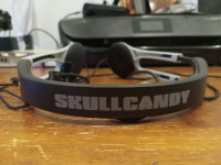 SKULL CANDY HEADPHONES