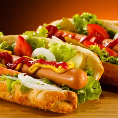 I am looking for some one who knows about cook Indan foods .I want open restaurant and pizza bossine...