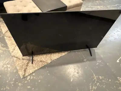 TV screen is broken and needs to be replaced