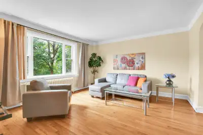 Furnished 2 bedroom apartment for mid-term rent in Glebe