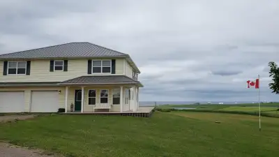 Beautiful home for rent from September 1 to May 31. Perfect for a family that is in between homes, i...