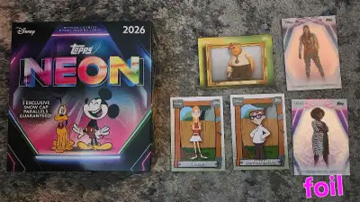 topps neon 2026 disney cartes, View more